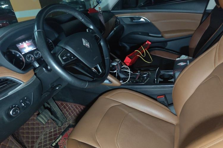 Used BORGWARD BX7 2016 28T 2WD Elite Edition 5-seater Left Front Seat