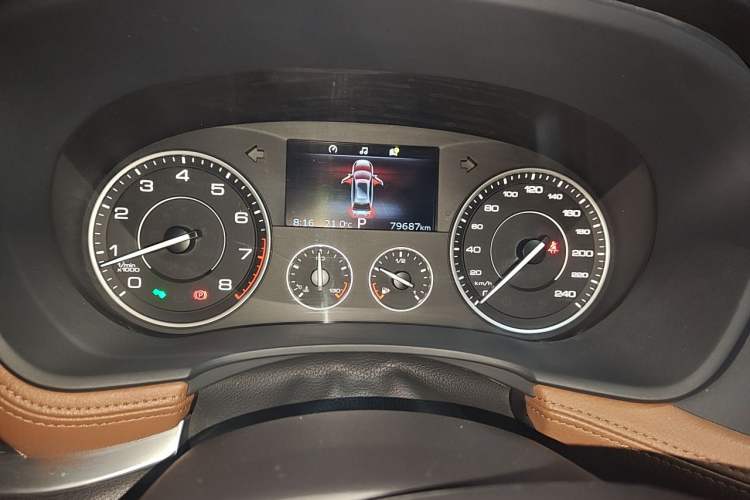 Used BORGWARD BX7 2016 28T Four-wheel Drive Luxury Version 7 Seats Odometer Close Up
