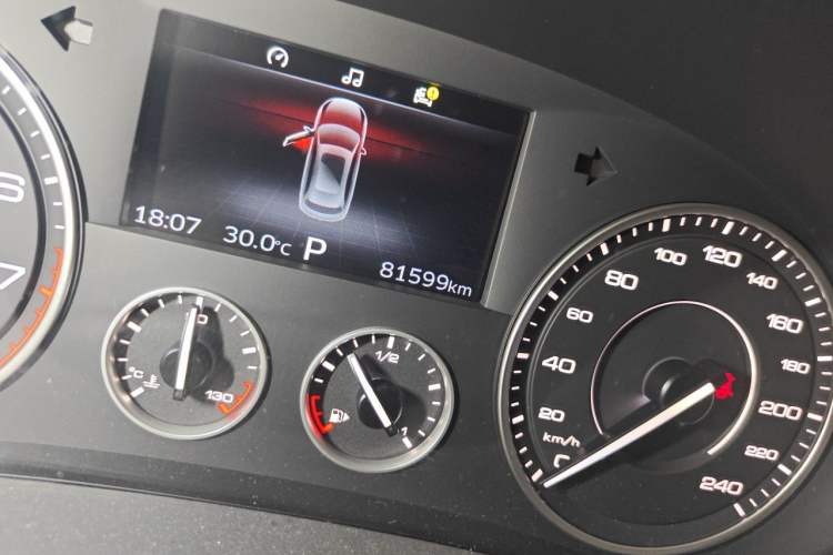 Used BORGWARD BX7 2016 28T 2WD Elite Edition 5-seater Odometer Close Up