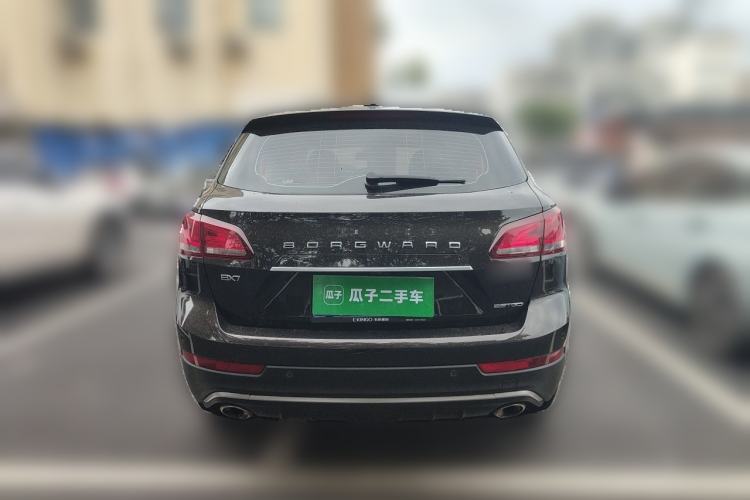 Used BORGWARD BX7 2016 28T Two-Wheel Drive Luxury Version 5 Seats Rear