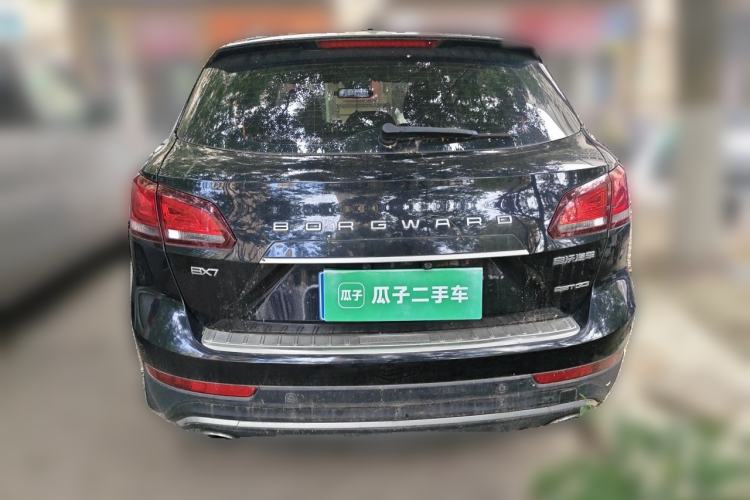 Used BORGWARD BX7 2016 28T Two-Wheel Drive Luxury Version 5 Seats Rear