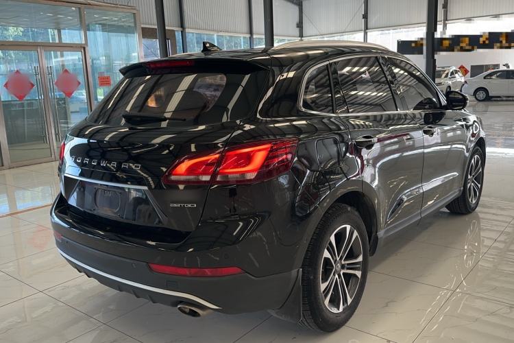 Used BORGWARD BX7 2016 28T Two-Wheel Drive Luxury Version 6 Seats Rear Right 45 Deg