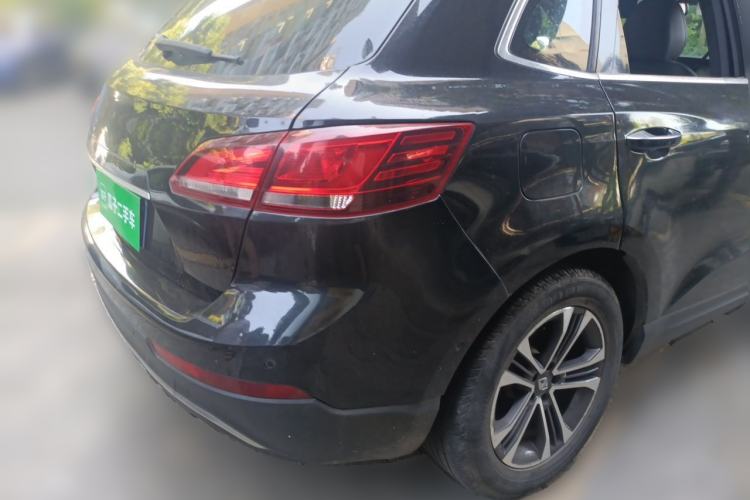 Used BORGWARD BX7 2016 28T Two-Wheel Drive Luxury Version 5 Seats Rear Right 45 Deg