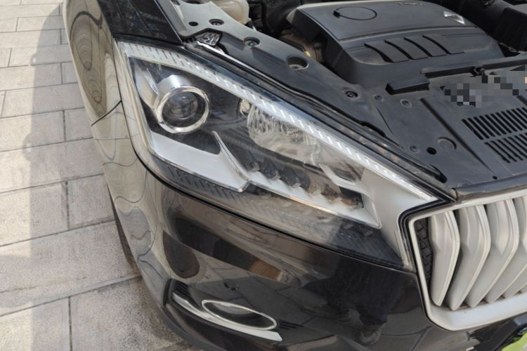 Used BORGWARD BX7 2016 28T Four-wheel Drive Flagship Version 7 Seats Right Front Headlight