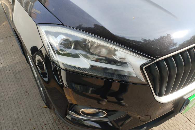 Used BORGWARD BX7 2016 28T 2WD Elite Edition 5-seater Right Front Headlight