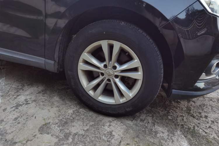 Used BORGWARD BX7 2016 28T 2WD Elite Edition 5-seater Right Front Wheel Hub