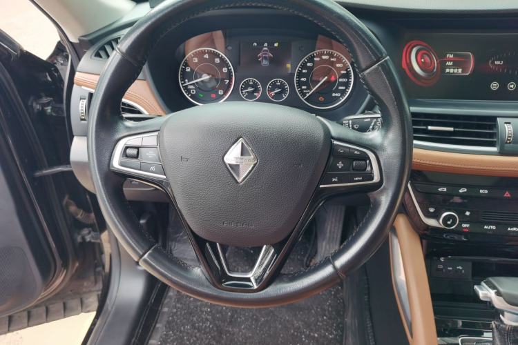 Used BORGWARD BX7 2016 28T Four-Wheel Drive Flagship Version 5 Seats Steering Wheel