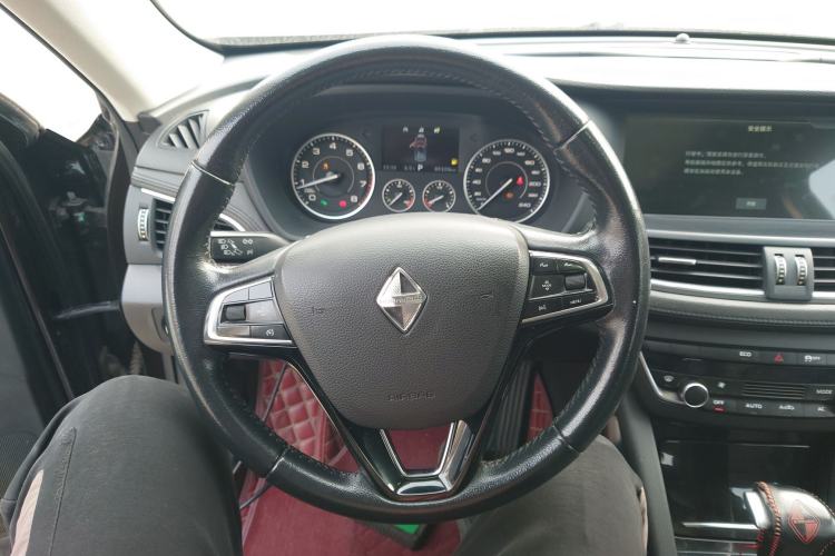 Used BORGWARD BX7 2016 28T 2WD Elite Edition 5-seater Steering Wheel