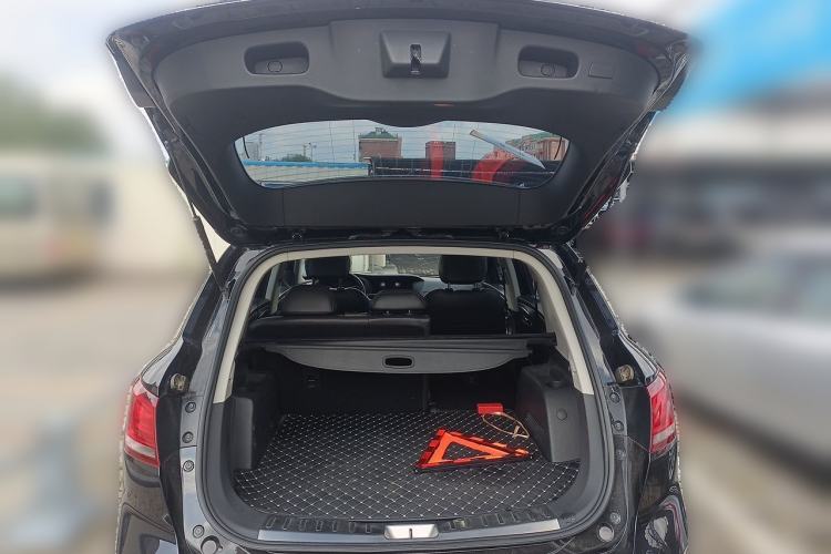 Used BORGWARD BX7 2016 28T 2WD Elite Edition 5-seater Trunk