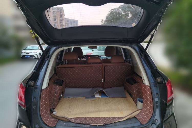 Used BORGWARD BX7 2016 28T 2WD Elite Edition 5-seater Trunk