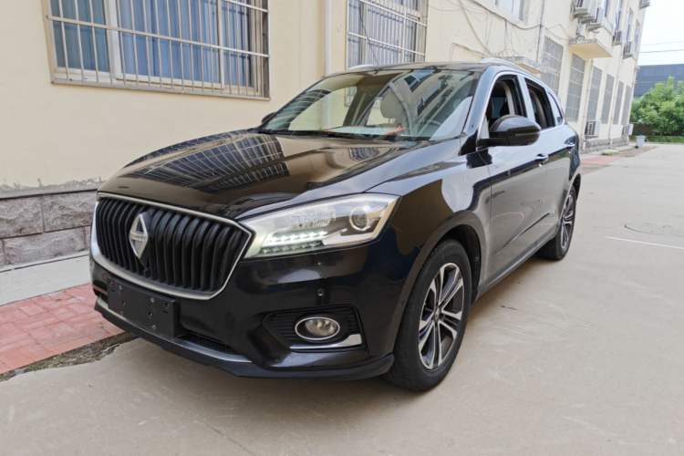 BORGWARD BX7 2016