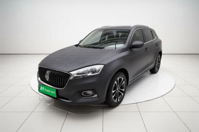 Ojetý BORGWARD BX7 2016 28T Four-Wheel Drive Flagship Version 5 Seats