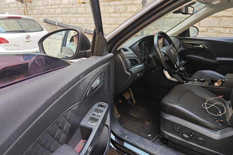 Used BORGWARD BX7 2016 28T Four-wheel Drive Flagship Version 7 Seats Driver Seat