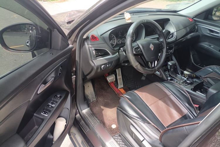 Used BORGWARD BX7 2016 28T 2WD Elite Edition 5-seater Driver Seat