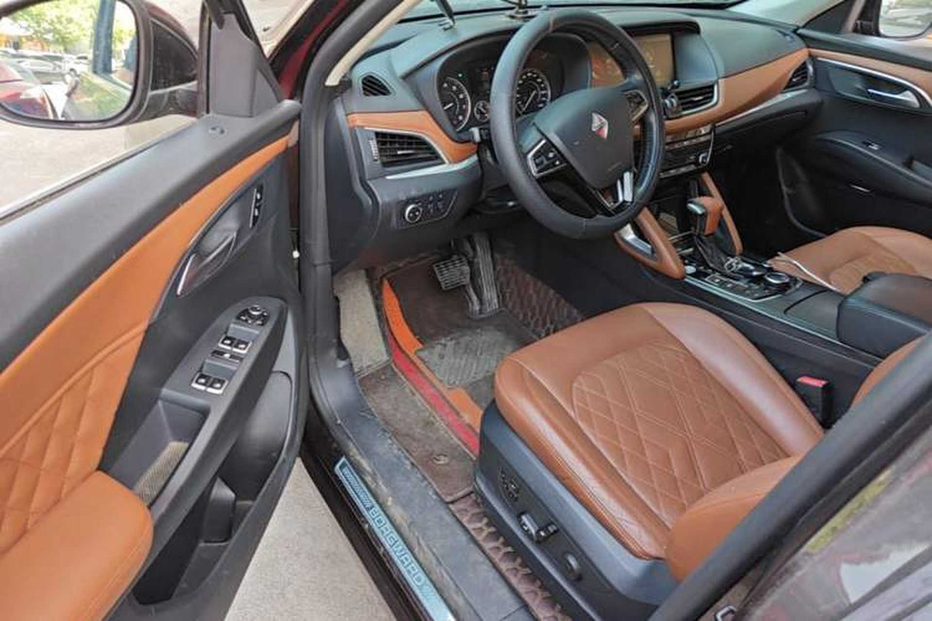 Used BORGWARD BX7 2016 28T Four-Wheel Drive Flagship Version 5 Seats Driver Seat