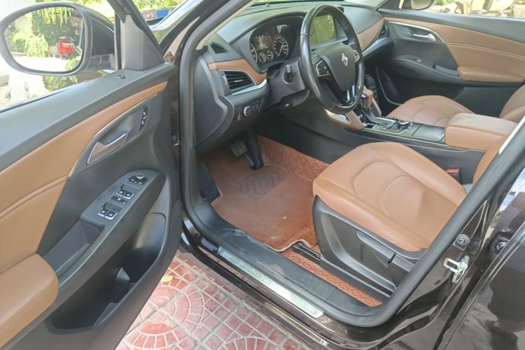Used BORGWARD BX7 2016 28T 2WD Elite Edition 5-seater Driver Seat