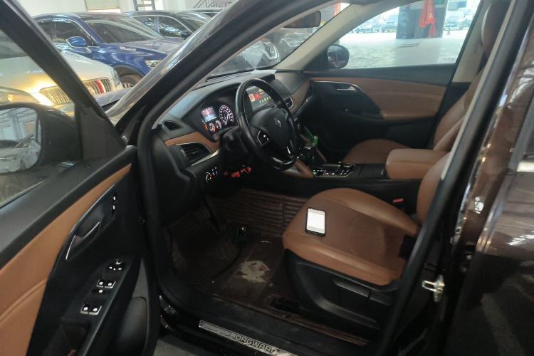 Used BORGWARD BX7 2016 28T 2WD Elite Edition 5-seater Driver Seat