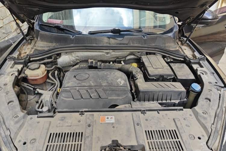 Used BORGWARD BX7 2016 28T Four-wheel Drive Flagship Version 7 Seats Engine Bay