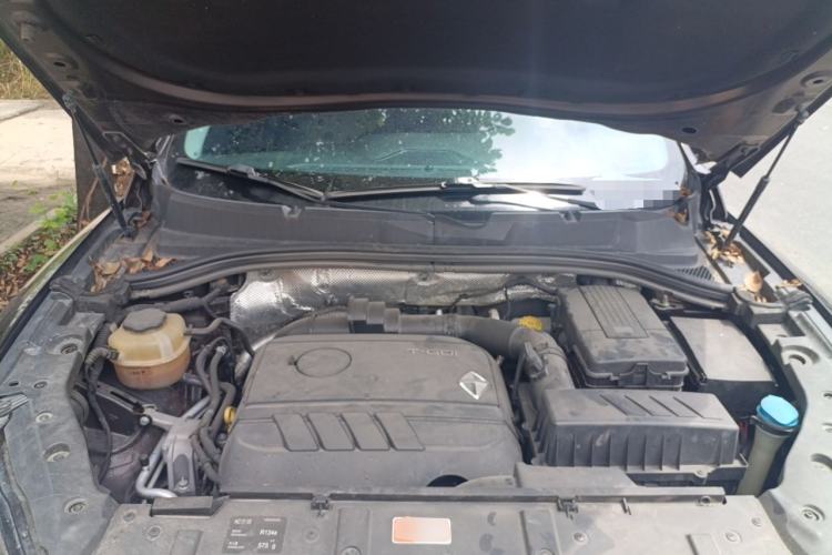 Used BORGWARD BX7 2016 28T 2WD Elite Edition 5-seater Engine Bay