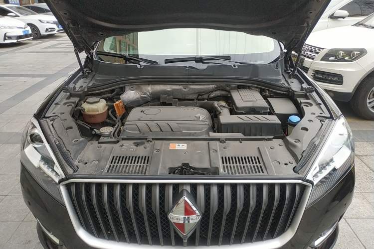 Used BORGWARD BX7 2016 28T Four-Wheel Drive Flagship Version 5 Seats Engine Bay