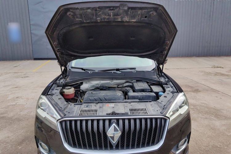 Used BORGWARD BX7 2016 28T 2WD Elite Edition 5-seater Engine Bay
