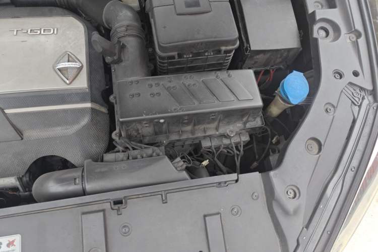 Used BORGWARD BX7 2016 28T Four-Wheel Drive Flagship Version 5 Seats Engine Bay Left