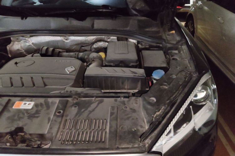 Used BORGWARD BX7 2016 28T 2WD Elite Edition 5-seater Engine Bay Left