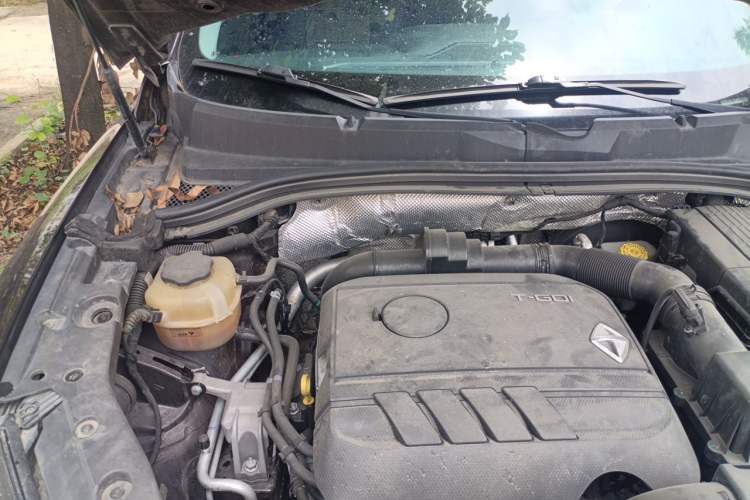 Used BORGWARD BX7 2016 28T 2WD Elite Edition 5-seater Engine Bay Right