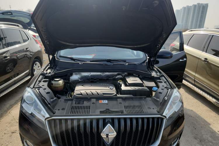 Used BORGWARD BX7 2016 28T 2WD Elite Edition 5-seater Engine Bay