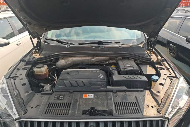 Used BORGWARD BX7 2016 28T 2WD Luxury Edition 7-seater Engine Bay