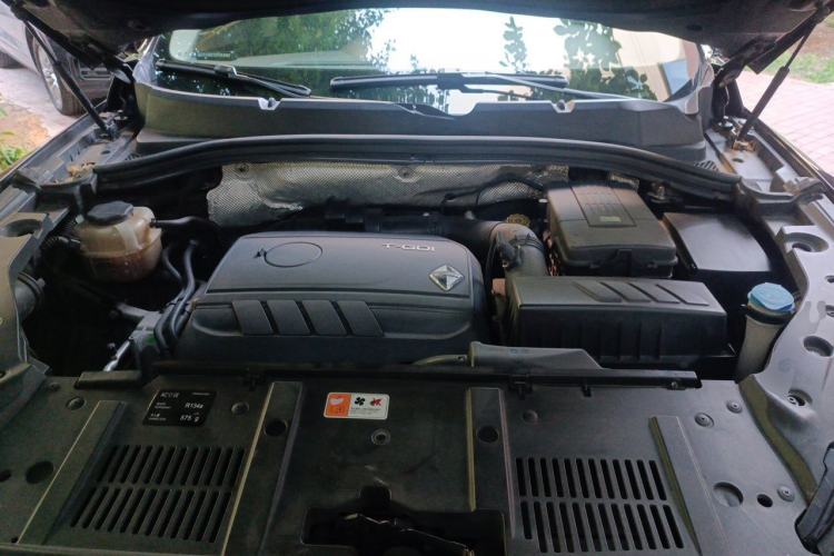 Used BORGWARD BX7 2016 28T Four-Wheel Drive Flagship Version 5 Seats Engine Bay