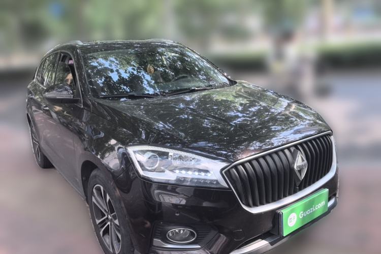 Used BORGWARD BX7 2016 28T Four-wheel Drive Luxury Edition 5 Seats Front Right 45 Deg