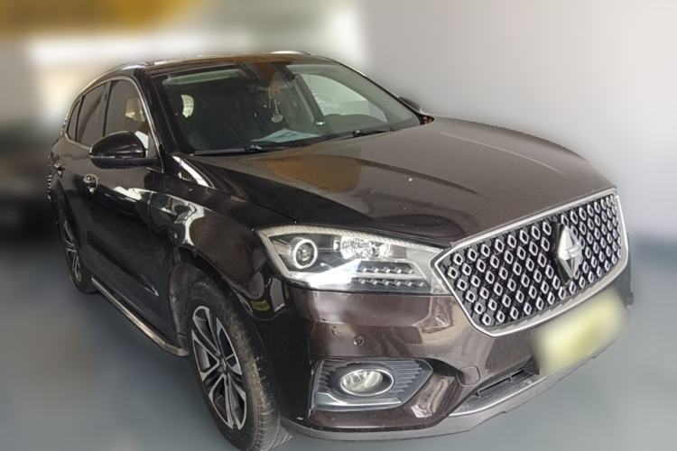 Used BORGWARD BX7 2016 28T Two-Wheel Drive Luxury Version 5 Seats Front Right 45 Deg