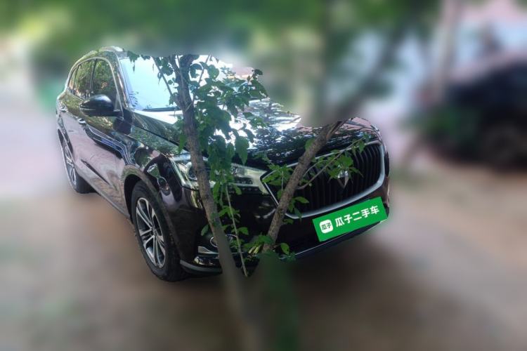 Used BORGWARD BX7 2016 28T Four-Wheel Drive Flagship Version 5 Seats Front Right 45 Deg