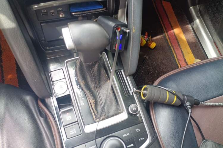 Used BORGWARD BX7 2016 28T 2WD Elite Edition 5-seater Gear Lever