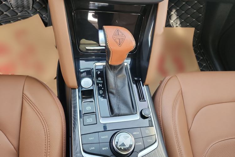 Used BORGWARD BX7 2016 28T 2WD Elite Edition 5-seater Gear Lever