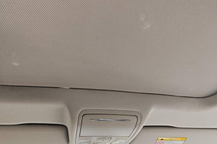 Used BORGWARD BX7 2016 28T 2WD Luxury Edition 7-seater Headliner