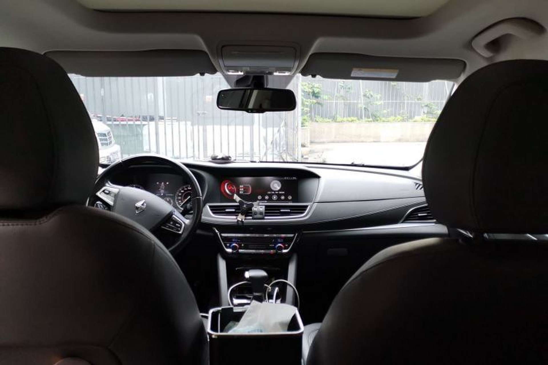 Used BORGWARD BX7 2016 28T Four-wheel Drive Luxury Edition 5 Seats Headliner
