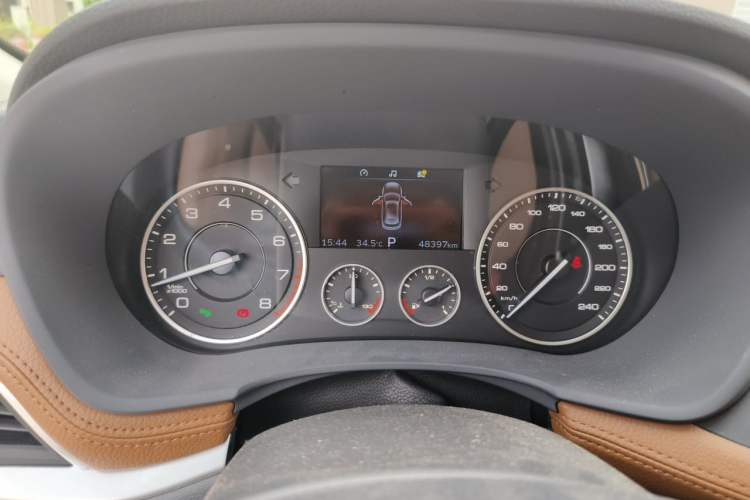Used BORGWARD BX7 2016 28T Two-Wheel Drive Luxury Version 5 Seats Instrument Cluster