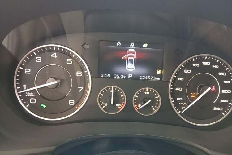 Used BORGWARD BX7 2016 28T Two-Wheel Drive Luxury Version 5 Seats Instrument Cluster