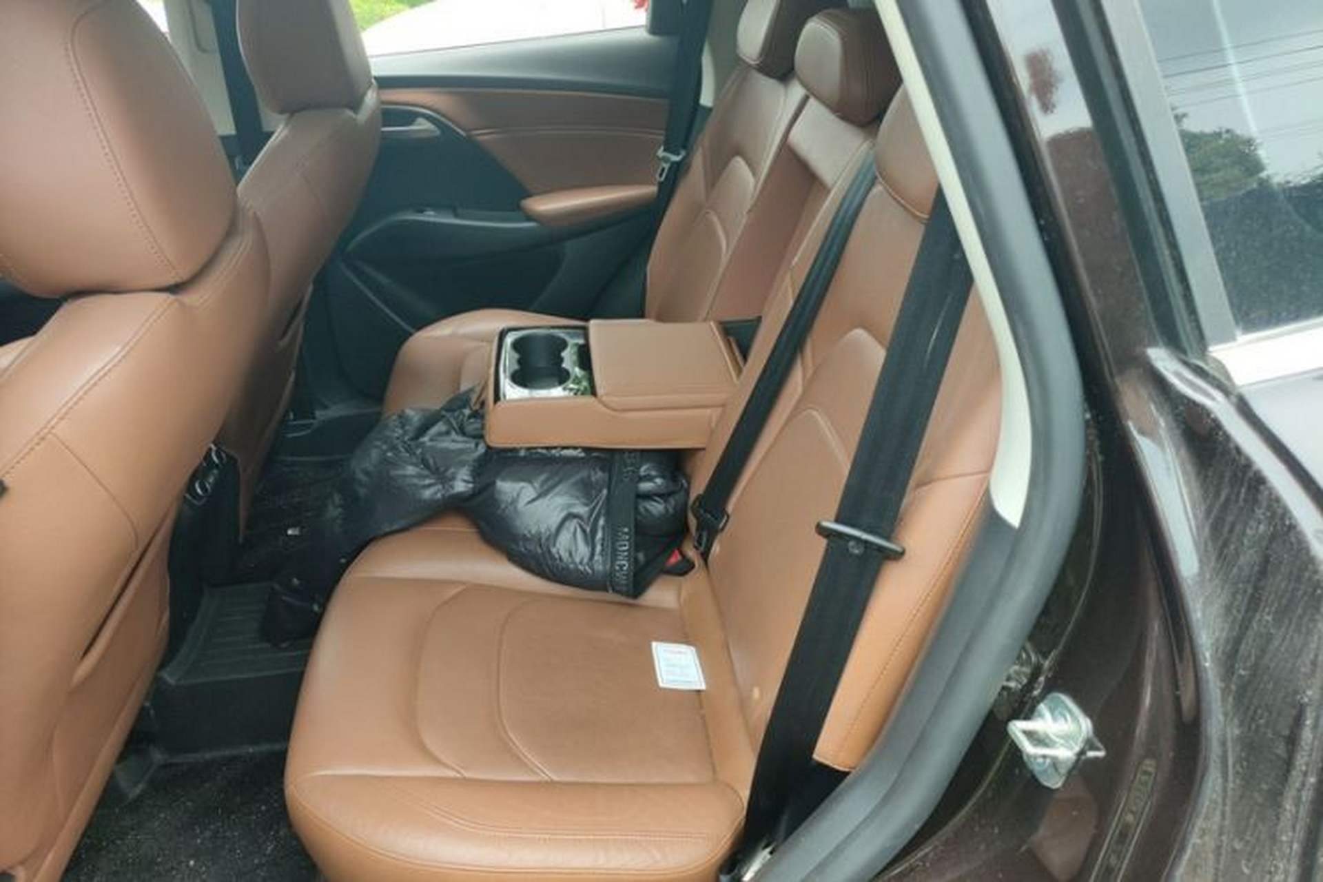 Used BORGWARD BX7 2016 28T Two-Wheel Drive Luxury Version 5 Seats Interior 1