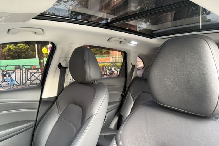 Used BORGWARD BX7 2016 28T 2WD Luxury Edition 7-seater Interior 11