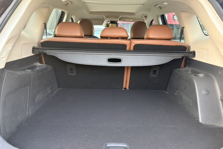 Used BORGWARD BX7 2016 28T Four-Wheel Drive Flagship Version 5 Seats Interior 2