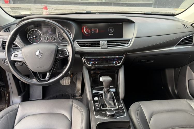 Used BORGWARD BX7 2016 28T 2WD Luxury Edition 7-seater Interior 7