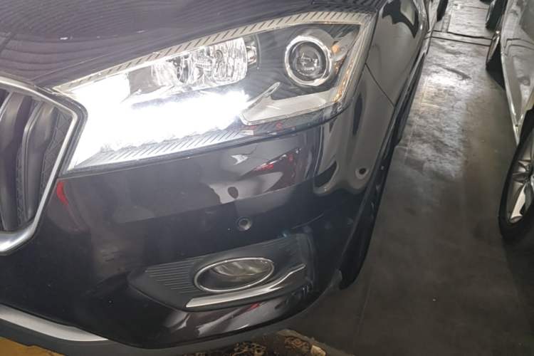 Used BORGWARD BX7 2016 28T 2WD Luxury Edition 7-seater Left Front Headlight