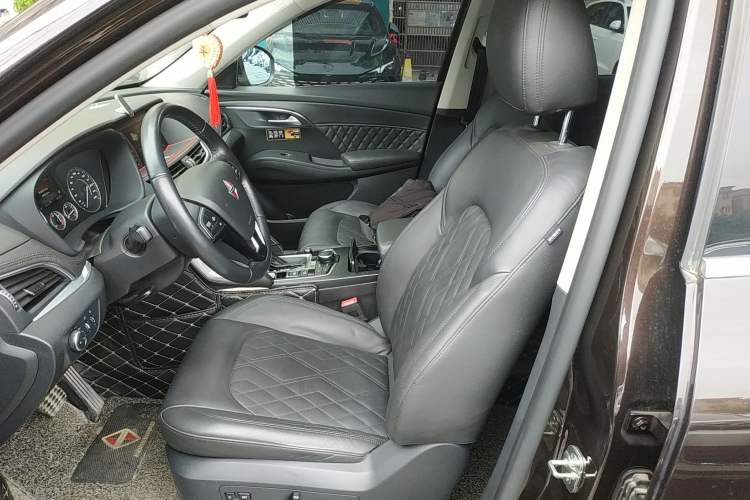 Used BORGWARD BX7 2016 28T Four-Wheel Drive Flagship Version 5 Seats Left Front Seat