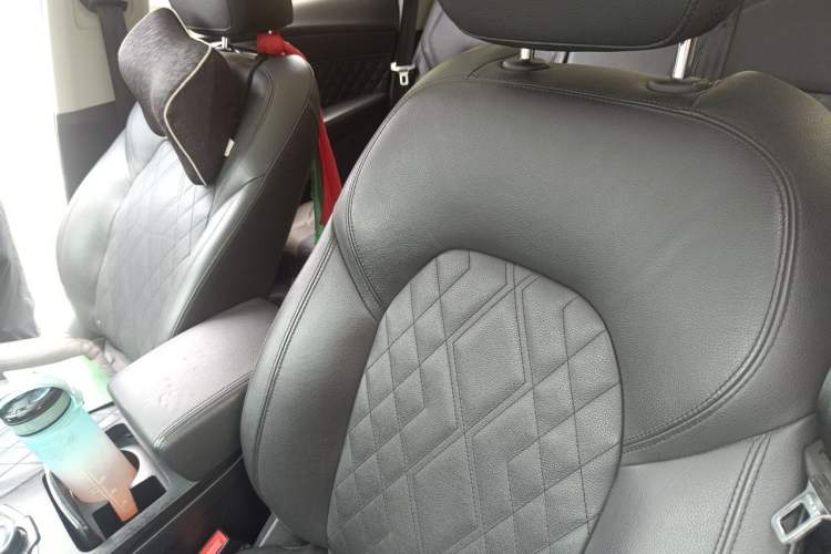 Used BORGWARD BX7 2016 28T Four-Wheel Drive Flagship Version 5 Seats Left Front Seat