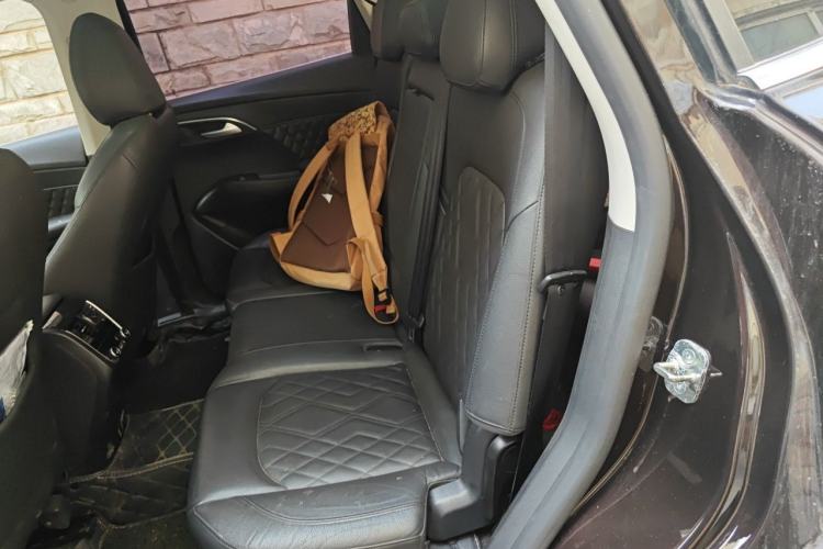 Used BORGWARD BX7 2016 28T Four-wheel Drive Flagship Version 7 Seats Left Rear Seat