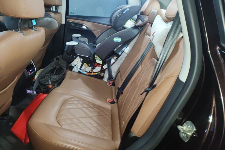 Used BORGWARD BX7 2016 28T Four-Wheel Drive Flagship Version 5 Seats Left Rear Seat