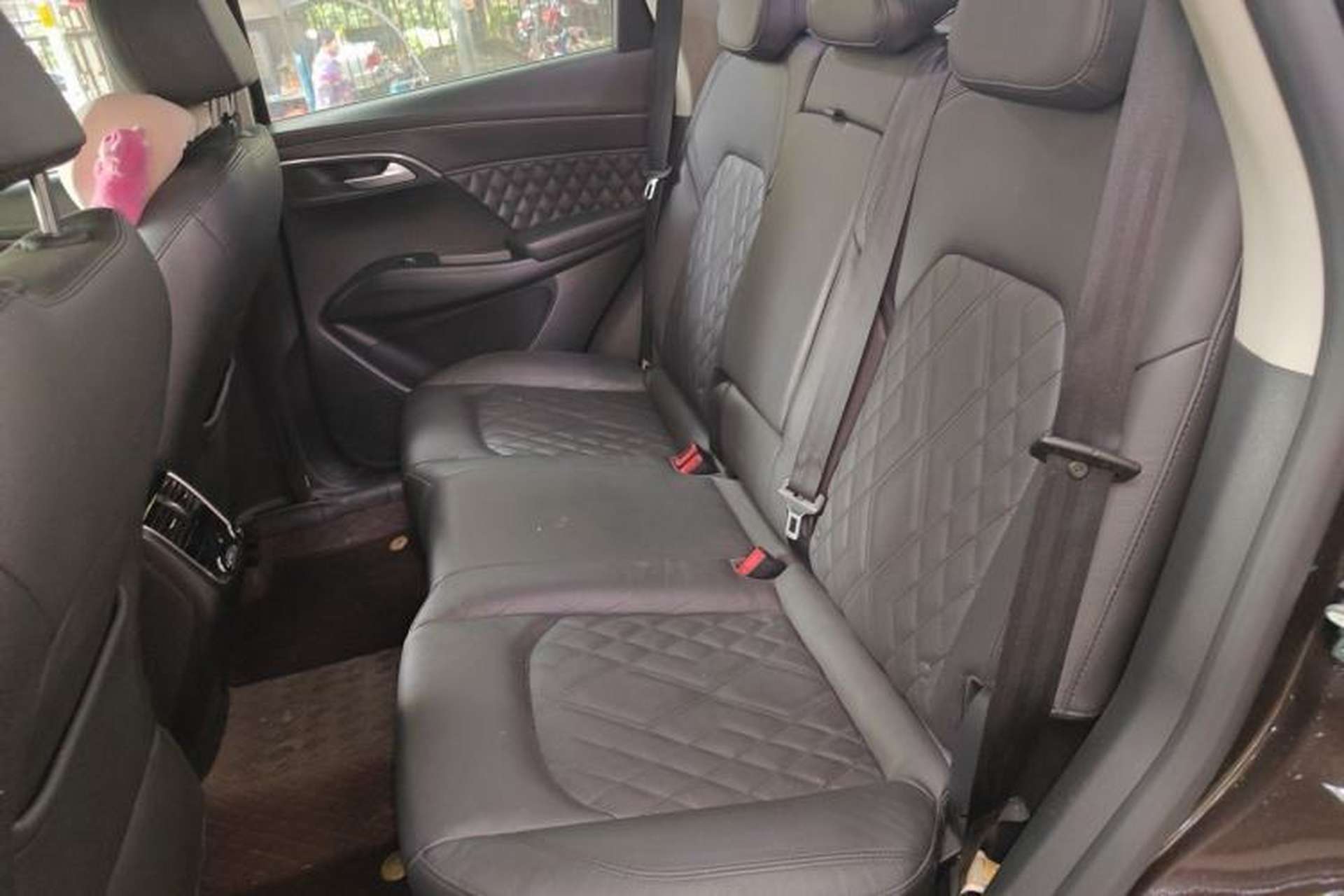 Used BORGWARD BX7 2016 28T Four-Wheel Drive Flagship Version 5 Seats Left Rear Seat